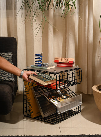 Mesh Table by Notice