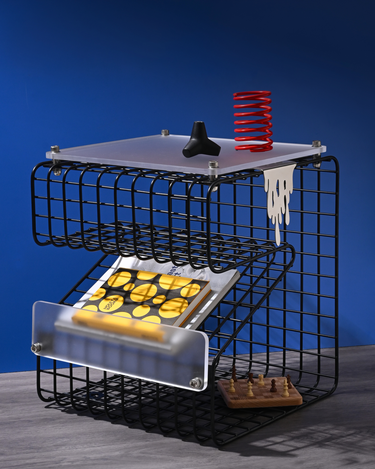 Mesh Table by Notice