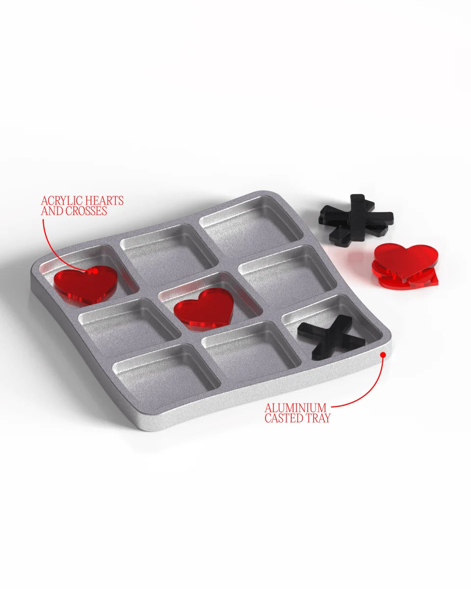 HEARTS AND CROSSES TRAY